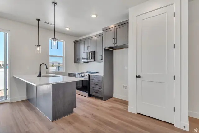 642 E Garden Grove Dr #337, Eagle Mountain, UT 84005 - #3