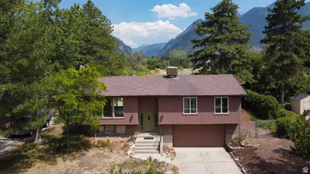 9775 S Granite View Dr, Sandy, UT 84092 - #1