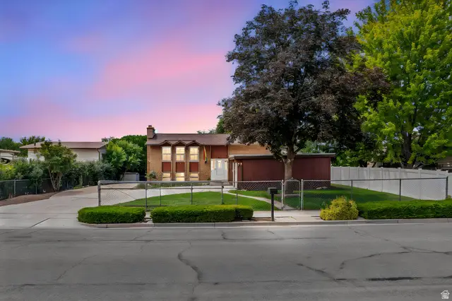 128 S 1000 E, Layton, UT 84041 - #1