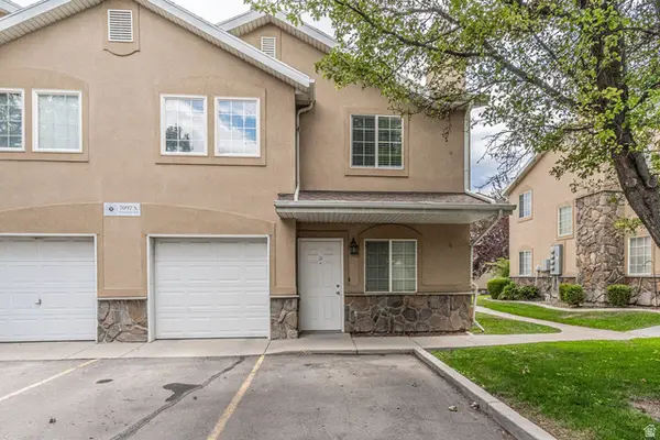7097 S Longitude Ln #D, West Jordan, UT 84084