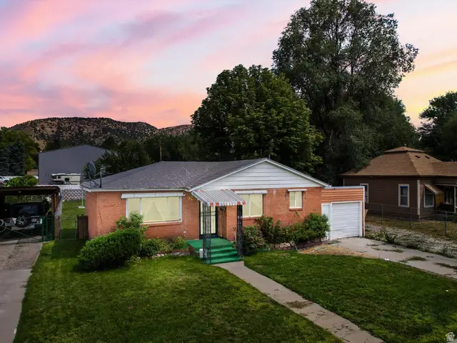 129 S Main St, Malad City, ID 83252 - #2