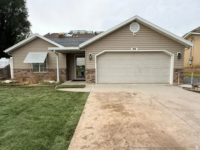 956 North St, Ogden, UT 84404 - #1