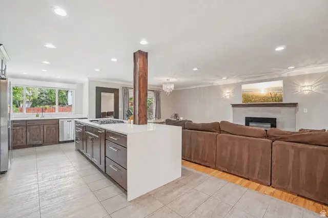 2451 E Murray Holladay Rd S, Holladay, UT 84117 - #2