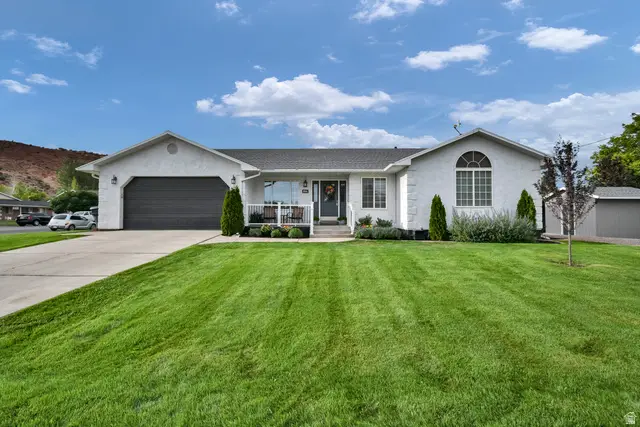 596 W 500 N, Richfield, UT 84701 - #1