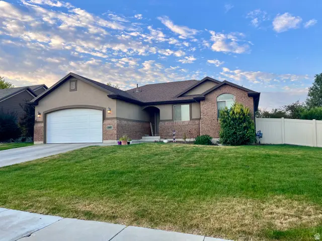 1483 W 2340 N, Clinton, UT 84015 - #2