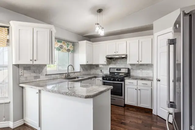 3438 W Charlesworth Cir, West Jordan, UT 84088 - #3