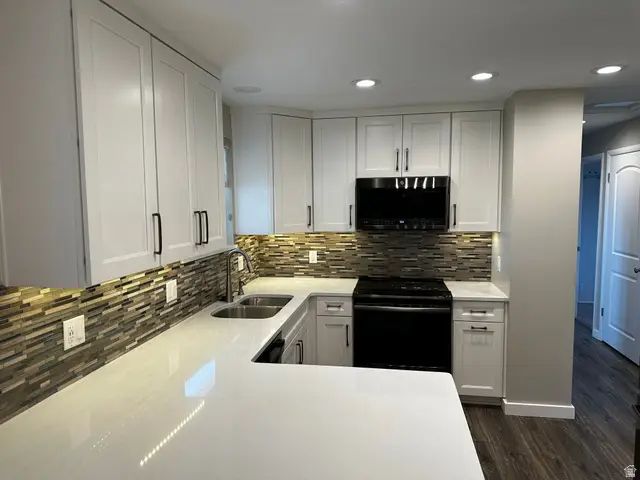 1102 E Sleepy Hollow Ln S, Sandy, UT 84094 - #2