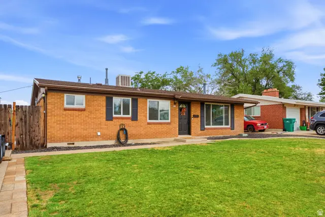 676 N Ann St W, Clearfield, UT 84015 - #3