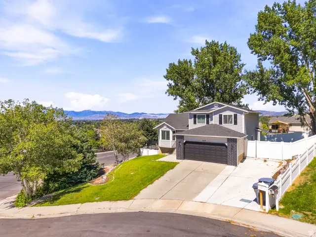 1638 N Murdock Dr, Pleasant Grove, UT 84062 - #2