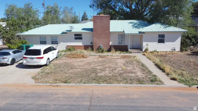 102 Continental St, Blanding, UT 84511 - #1