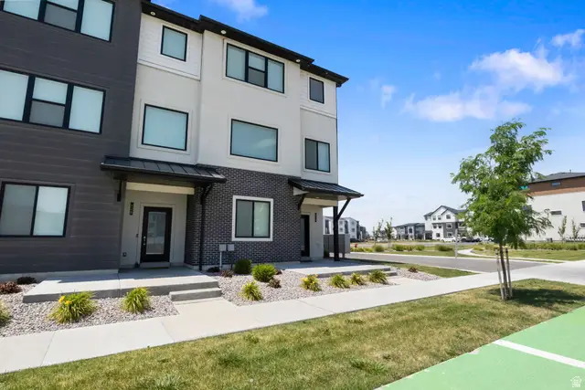 424 S 900 W, American Fork, UT 84003 - #3