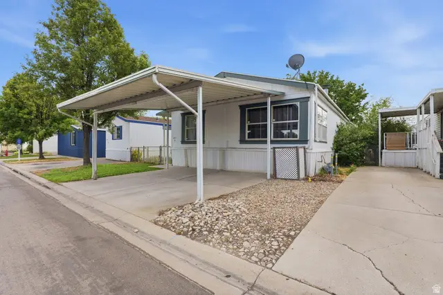 1245 W Rock River Rd, West Valley City, UT 84119 - #3
