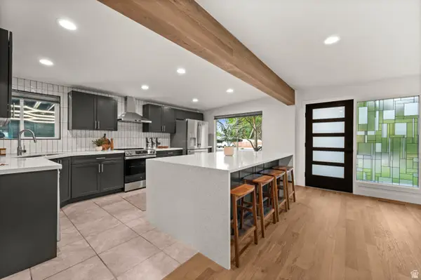 1708 E Spring Lane Ln S, Holladay, UT 84117