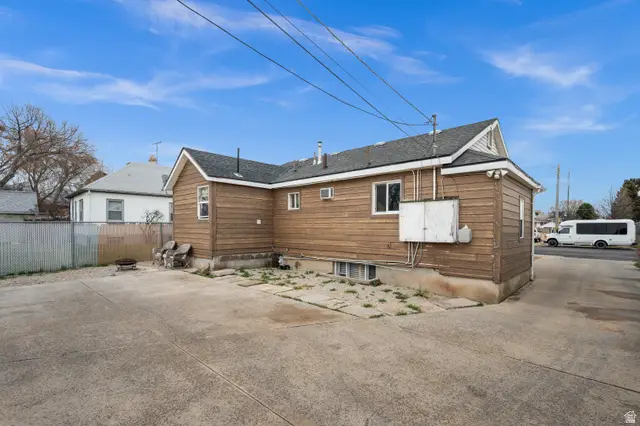 119 E Leslie Ave S, South Salt Lake, UT 84115 - #2