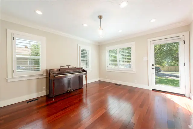 2773 S Chadwick St E, Salt Lake City, UT 84106 - #3