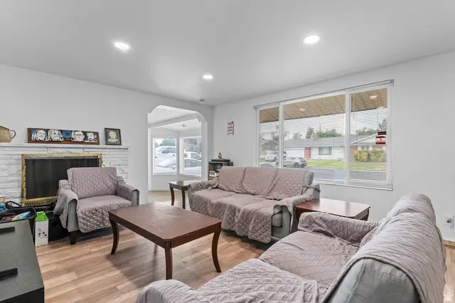 3883 S Market St, West Valley City, UT 84119 - #3
