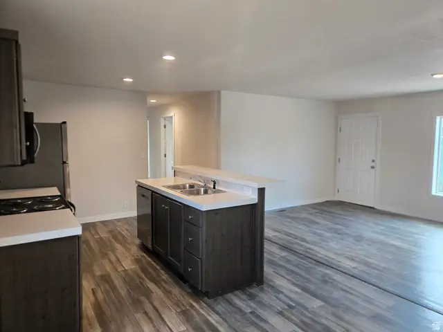355 Pectol St, Washington, UT 84780 - #3