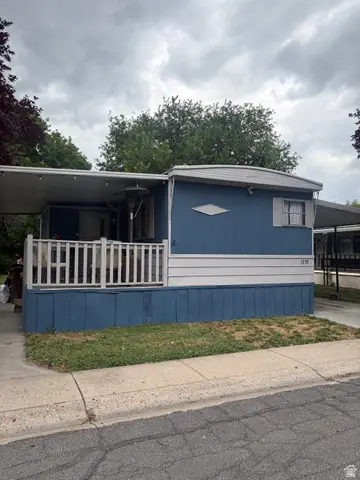 5238 S Encino St E, Salt Lake City, UT 84117