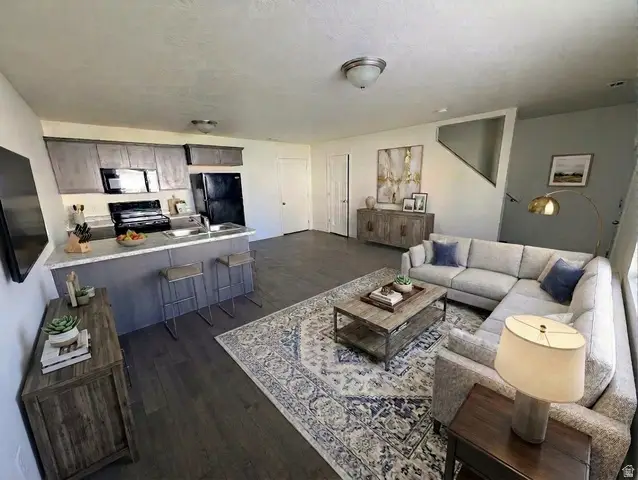 643 N 160 E, Vineyard, UT 84059 - #3