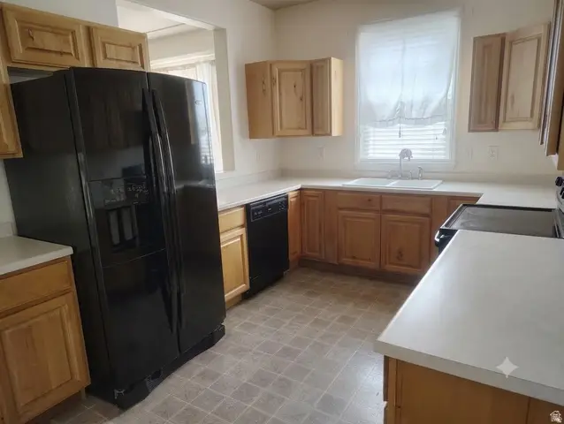 4937 W Calton Ln, South Jordan, UT 84009 - #3