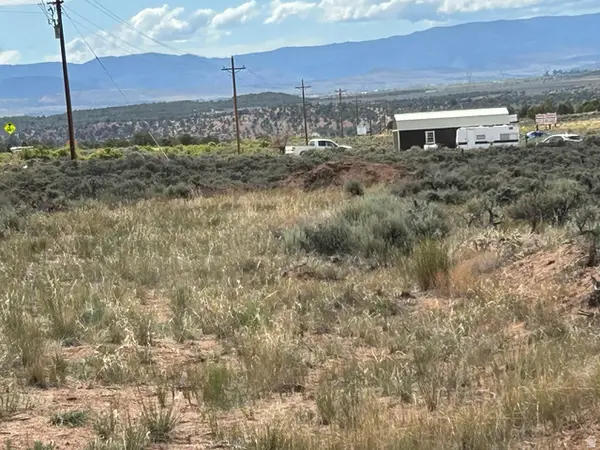 23 Dist:23 Vista Valley Ests #12-16, Duchesne, UT 84021