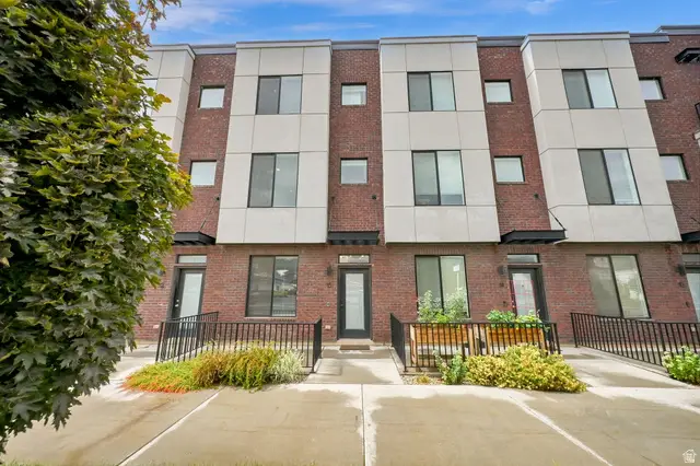 25 E Center St #13, North Salt Lake, UT 84054 - #1