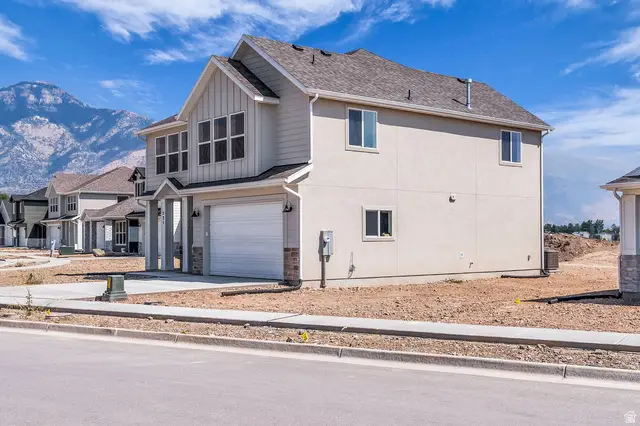 521 W 1850 N, Harrisville, UT 84404 - #2