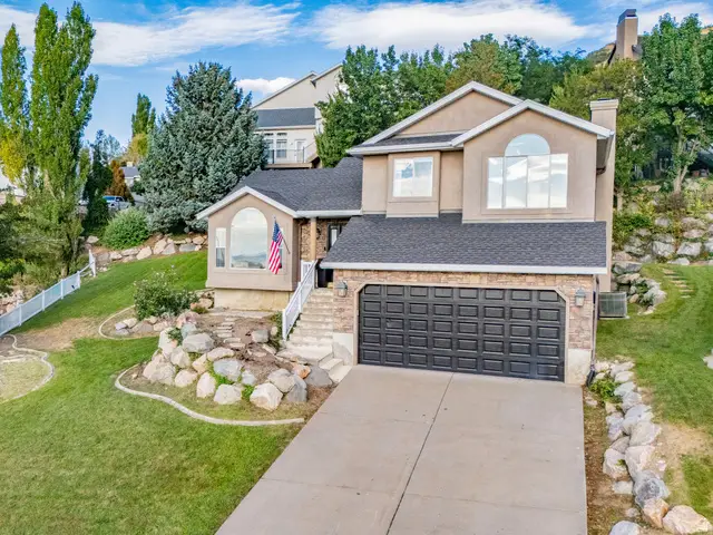 3829 S 400 E, Bountiful, UT 84010 - #2