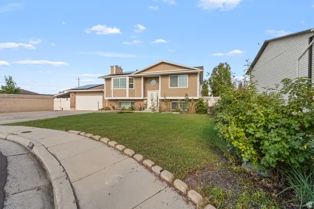 4717 S Spicewood Cir W, Taylorsville, UT 84129 - #3