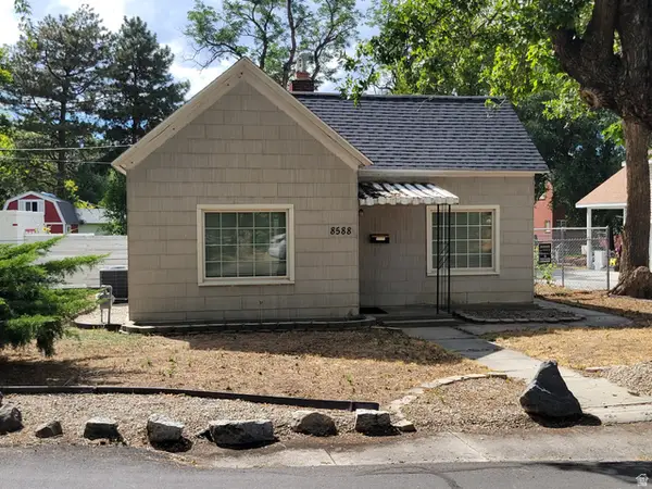8588 S 100 E, Sandy, UT 84070