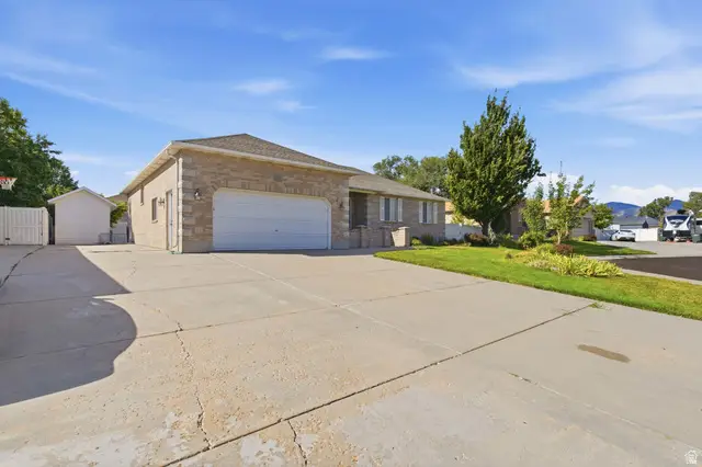 5371 W Fieldbury Cir S, West Valley City, UT 84120 - #2