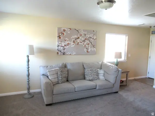 1624 N Hollyhock Cir W, Farmington, UT 84025 - #2