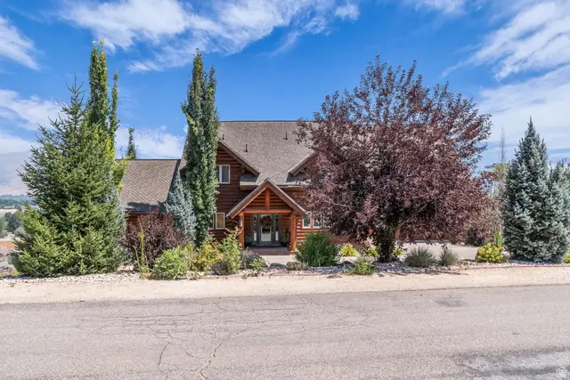 6704 E 1100 S, Huntsville, UT 84317 - #1