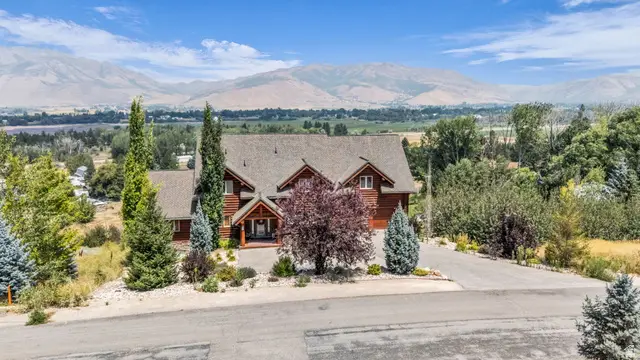 6704 E 1100 S, Huntsville, UT 84317 - #2