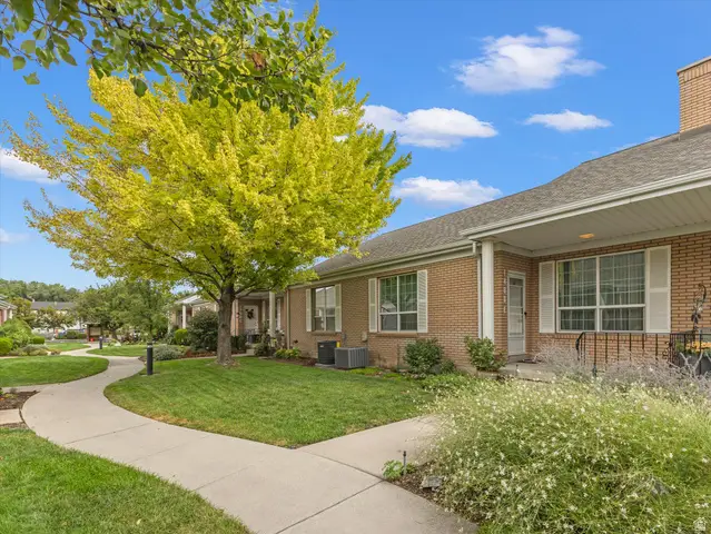 1400 E Saxony Pl #E, Salt Lake City, UT 84117 - #1