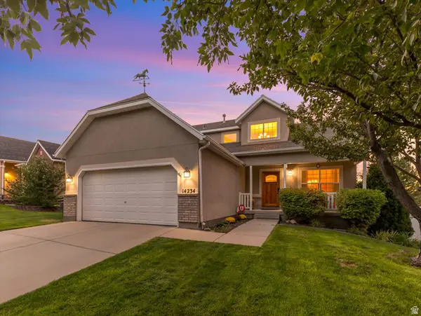 14234 S Crown Rose Dr W, Herriman, UT 84096