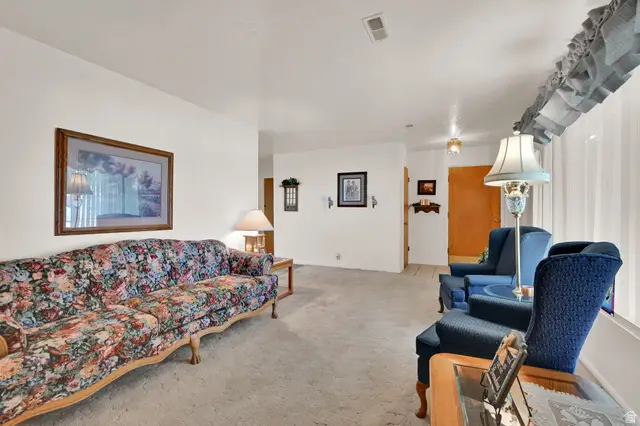 3876 S 2050 W, Roy, UT 84067 - #3