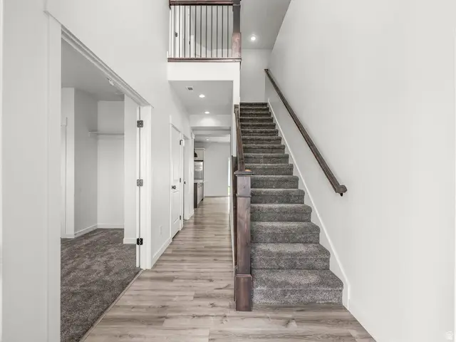 244 N 200 E, Salem, UT 84653 - #2