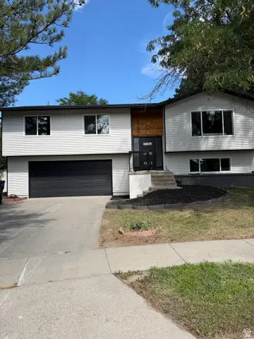 8287 S Valencia Cir, Sandy, UT 84093 - #3