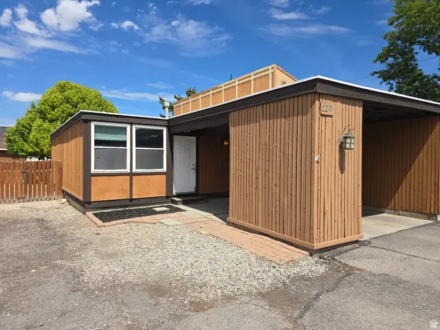 2218 W 4185 S, Taylorsville, UT 84129 - #1