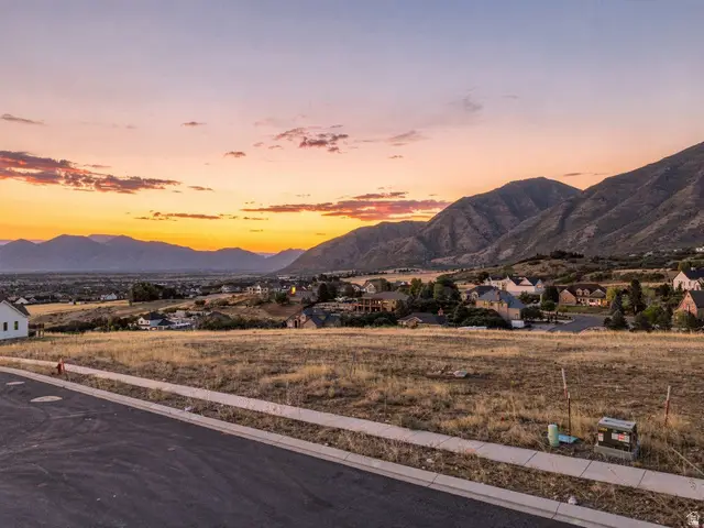 726 N Mountain View Dr #83, Elk Ridge, UT 84651 - #3