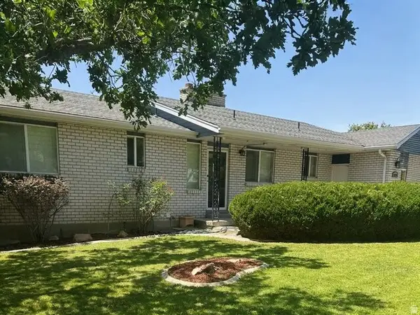 10344 South Eastdell Dr, Sandy, UT 84092