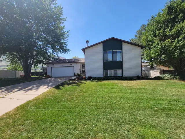 685 E 2400 N, North Ogden, UT 84414 - #1