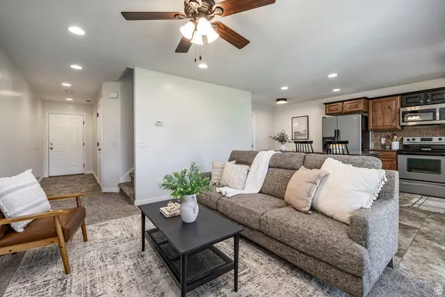 1865 W 5050 S, Roy, UT 84067 - #3