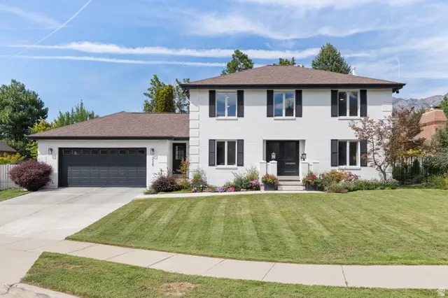3329 E Stonehill Ln, Cottonwood Heights, UT 84121 - #1