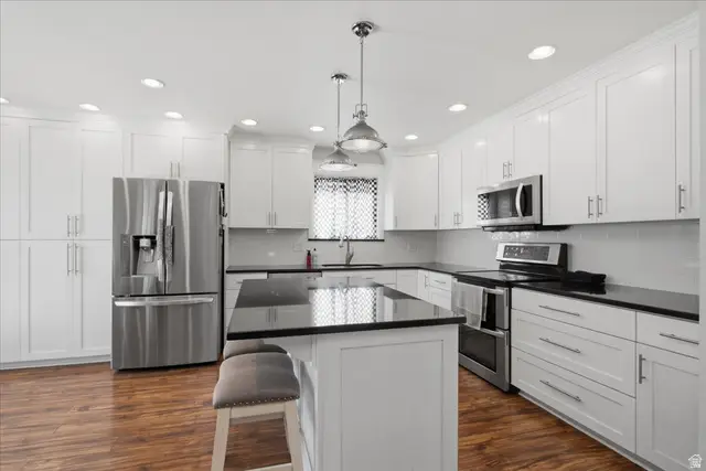 6277 S Stonehollow Cir, Taylorsville, UT 84129 - #3