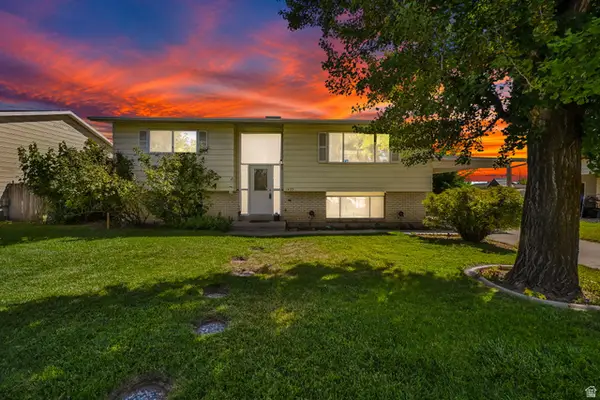 1439 W 2600 N, Clinton, UT 84015