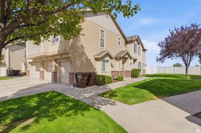 162 Birmingham Ln, North Salt Lake, UT 84054 - #2