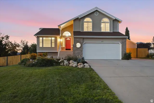 2313 E Rockview Dr, Sandy, UT 84092 - #1
