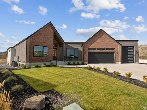 7371 W Summit Crest Cir, Herriman, UT 84096